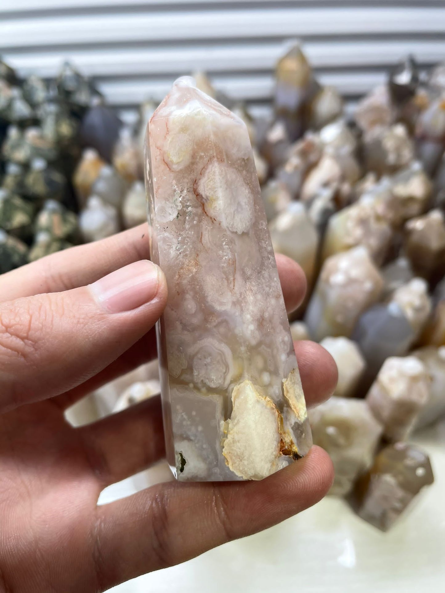 Flower agate tower