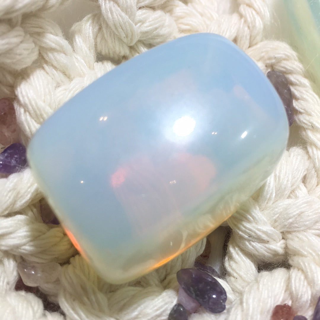 opalite cube