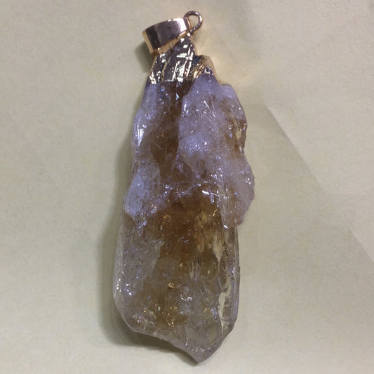 yellow quartz pendant