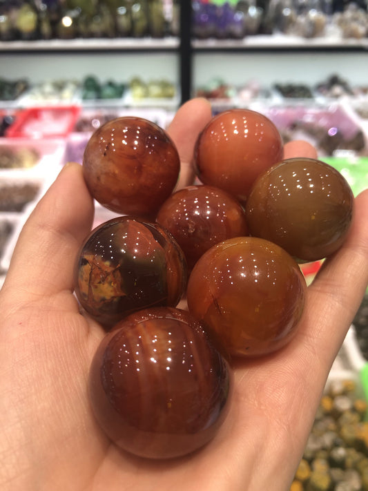 Carnelian mini sphere