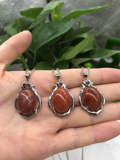 Carnelian pendent