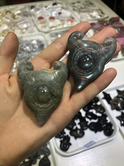 Labradorite owl /sheep's head